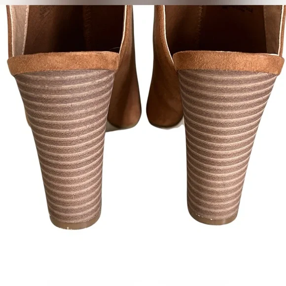 Madden Girl Beckkie Camel Brown Suede Peep Toe Heels Ankle Booties in Size 7.5 - Picture 7 of 9
